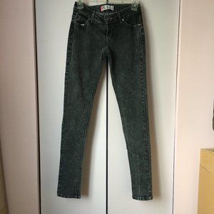 BLACK WASHED SKINNY JEANS